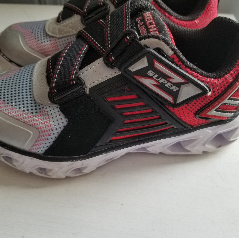 Boys Skecher Light Up shoes